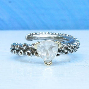 14k gold Octopus tentacle ring with a white topaz stone - Zulasurfing Jewelry
 - 1