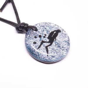 diver necklace 