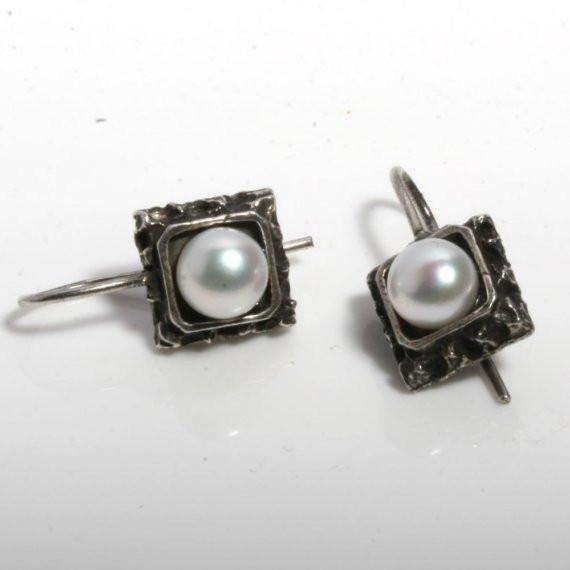 Sterling Silver & White Pearl earrings - Zulasurfing Jewelry
 - 1