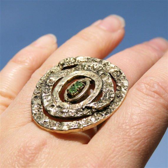 Swarovski crystal ring brass vintage style - Zulasurfing Jewelry
 - 1