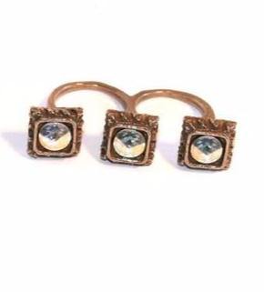 Exquisite 2 finger rings with Swarovski crystals - Zulasurfing Jewelry
 - 2