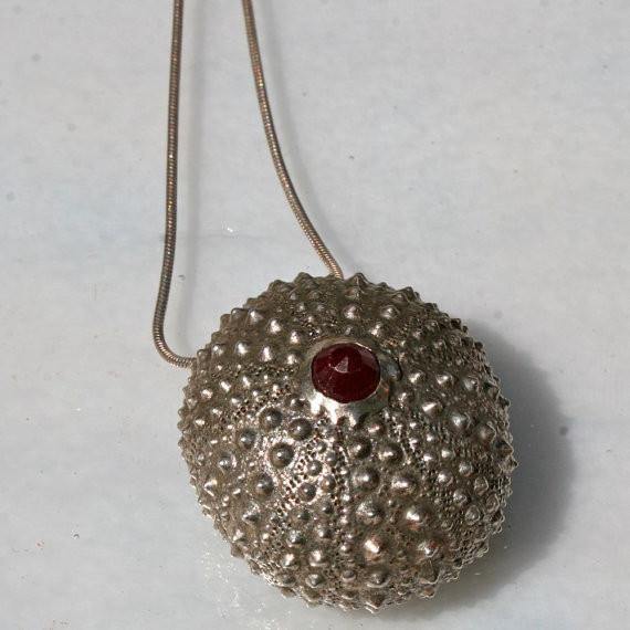 Sea Urchin Necklace Sterling silver with a Burgandy Ruby stone - Zulasurfing Jewelry
 - 2