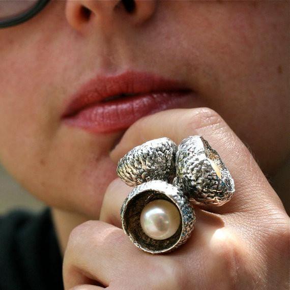 Exquisite Sterling silver & pearl acorn ring size 6.5 - Zulasurfing Jewelry
 - 2
