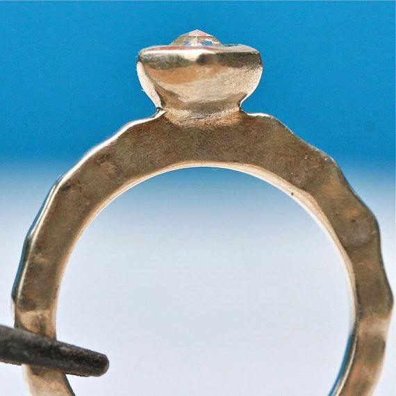 Gorgeous 14k white gold and beautiful clear rose cut diamond engagement ring size 5 1/4 - Zulasurfing Jewelry
 - 3