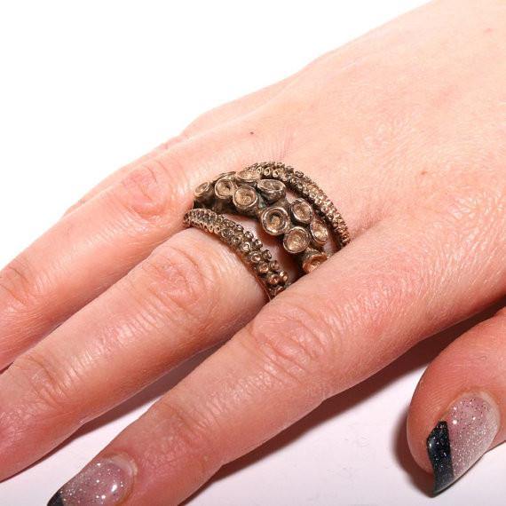 Yellow brass Double Octopus Tentacle ring - Zulasurfing Jewelry
 - 2