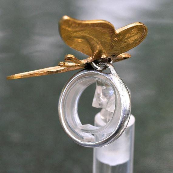 Amazing Movable brass butterfly on a sterling silver band ring size 6 - Zulasurfing Jewelry
 - 2