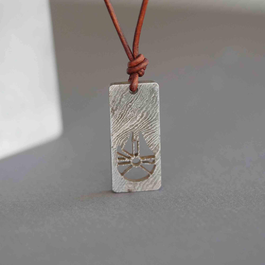 The Millennium Falcon Necklace star wars Jewelry clone war Jedi Rebellion