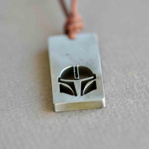 Mandalorian Helmet Necklace star wars Jewelry Mando beskar