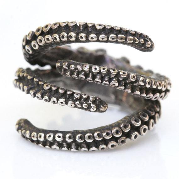 Octopus tentacle claw ring in sterling silver, front view
