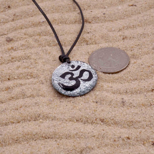 OM Pendant Made of Dichroic Glass